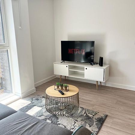 Lovely 2 Bedroom Apartment Manchester Exteriör bild