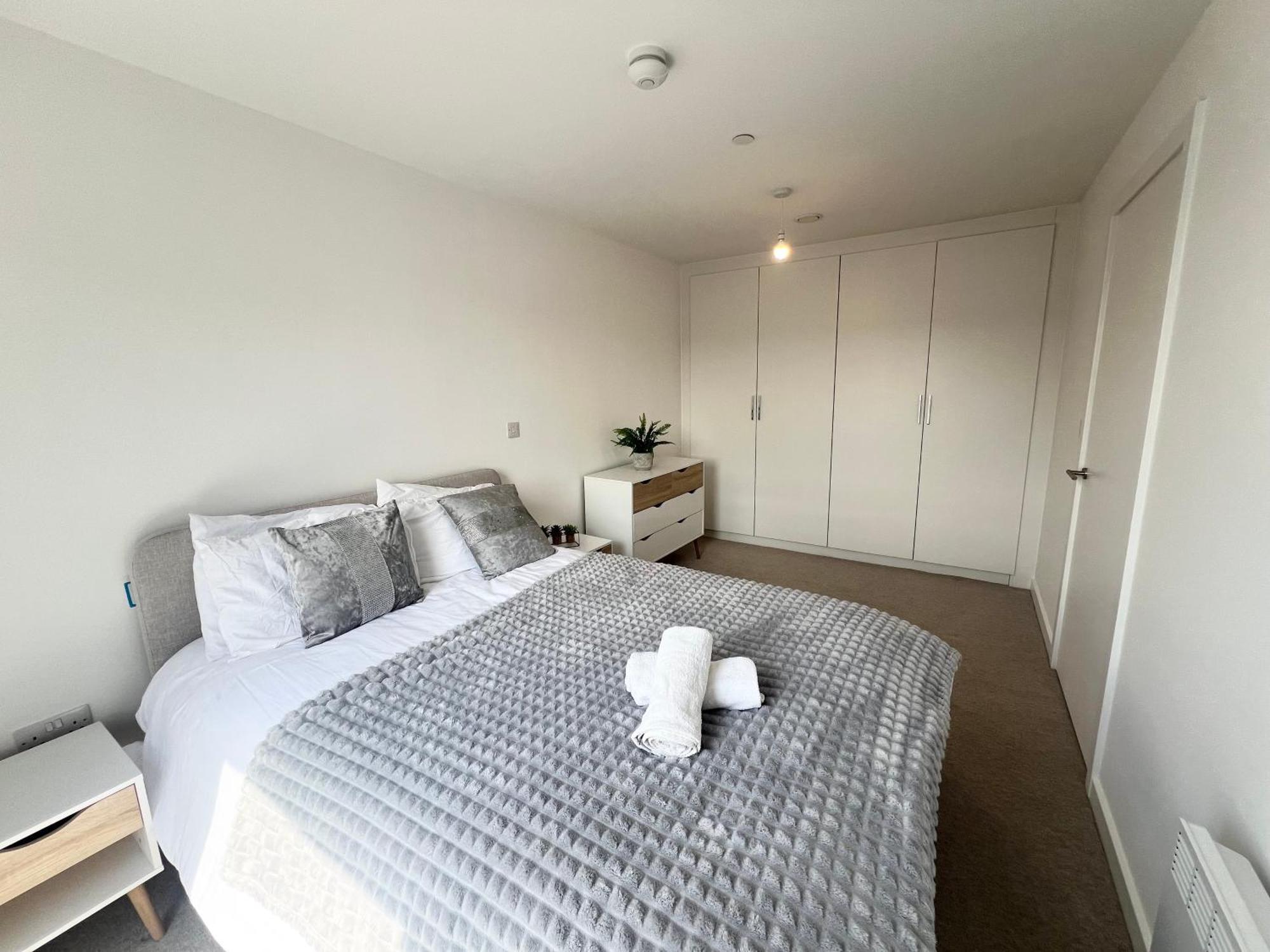 Lovely 2 Bedroom Apartment Manchester Exteriör bild